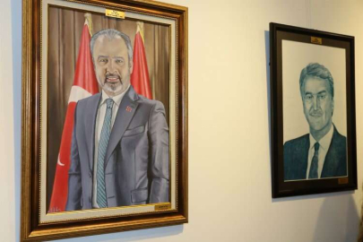 'Bursa'yı Yönetenler'in portreleri ilgi gördü