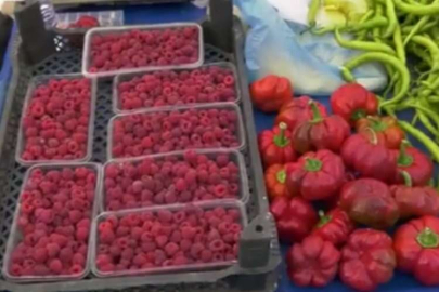 Bursa Orhaneli pazarında halk hayat pahalılığından şikayetçi!