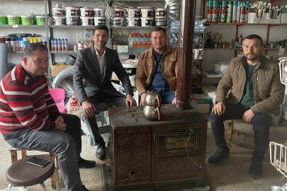 Büyükorha’da  Ak Parti Başkan Adayı Kamil Turhan ilçe esnafına ziyaret etti