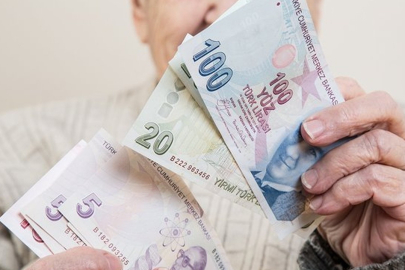 16 milyon emekliye bayram öncesi karşılıksız 15.000 TL nakit desteği
