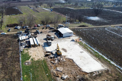 Tarım Arazisine Yapılan Kaçak Yapı Yıkıldı
