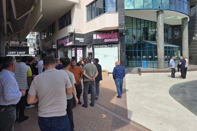 Antalya Kumluca’da pazarcılardan yine protesto!