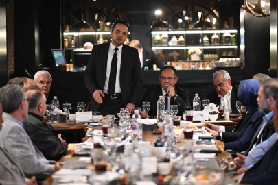 BUYSAD'da bayrak değişimi