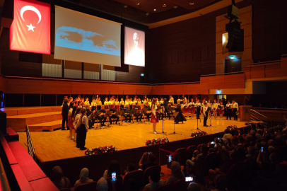  Çocukların Sesinden: Türkülerde Yaşayan İnsan Atatürk