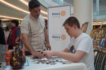 “Yapboz Adam’ın Eserleri” Korupark AVM'de sergilendi