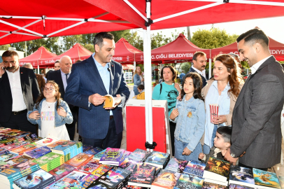 1. Çiğli Kitap Günleri Renkli Başlangıçla Kapılarını Açtı