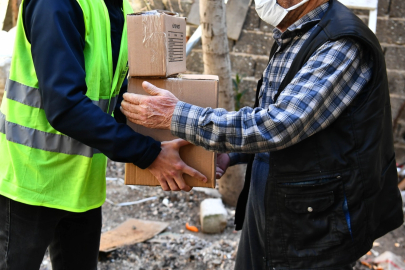 İzmir Büyükşehir'den Bayram Öncesi 45 Milyon Liralık Destek