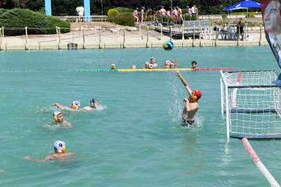 Spor ve eğlence Osmangazi'de 'Sutopu'nda birleşti