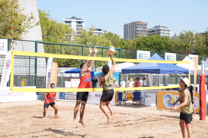 Kalamış’ta Plaj Voleybolu Turnuvası Başlıyor