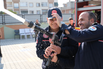 Adana'da Özel Gereksinimli Ahmet, 1 G��nlüğüne İtfaiye Eri Oldu