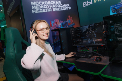 Moskova'da tarihi açılış