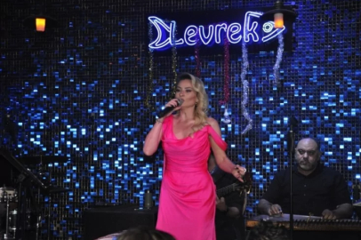 Didem Çetinkaya Bursalılara unutulmaz gece yaşattı