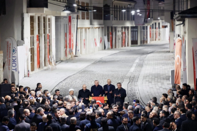 Hatay Kurtuluş Caddesi yeniden ışıklandırıldı
