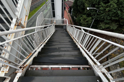 Kocaeli'de üst geçitler Büyükşehir’le güvenli