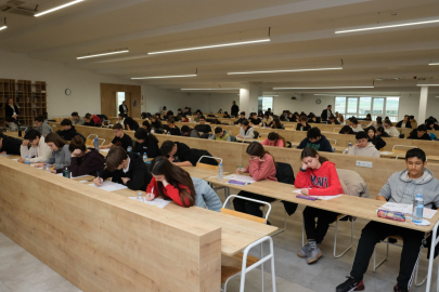 Başarıya Açılan Kapı: Geleneksel Şahinkaya Bursluluk Sınavı