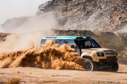 Defender’dan Dakar’da İlk Yılda Tarihi Başarı