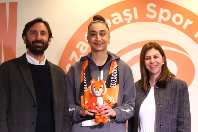 Eczacıbaşı Dynavit, Elif Şahin ile “Yola Devam” Dedi