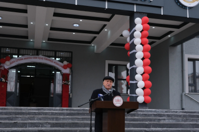 Hatay Hüsnü Özyeğin Anadolu Lisesi Eğitime Başladı