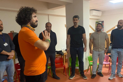 İzmirli Babalar “Yeni Nesil Babalığı” Öğreniyor