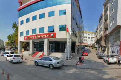 Kestel'de 'Eski Başkan' tartışması: Pano boşaltıldı, Başkan Erol nedenini açıkladı