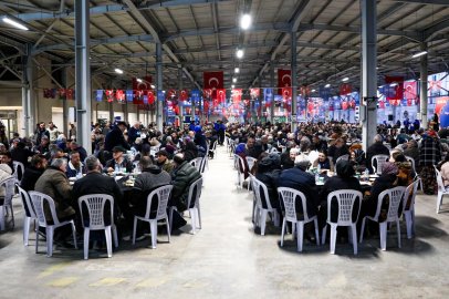 Bursa Büyükşehir'in kardeşlik sofrası Yenişehir'de kuruldu