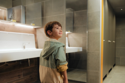 Shell, Temiz Tuvalet Deneyimini Bir “Büyüme” Hikayesiyle Ekranlara Taşıyor