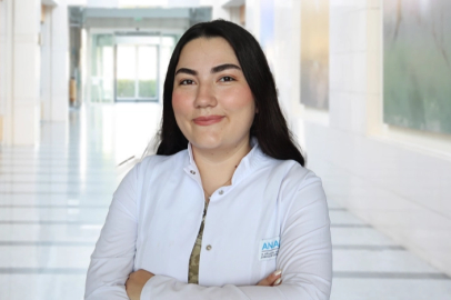 Bayramda Yapışkan Şekerlere Dikkat!