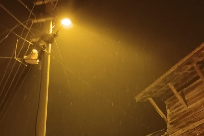 Bursa’nın Yüksek Kesimlerinde Kar Yağışı Başladı