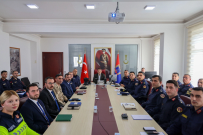 Vali Sözer’den Jandarma’ya ziyaret