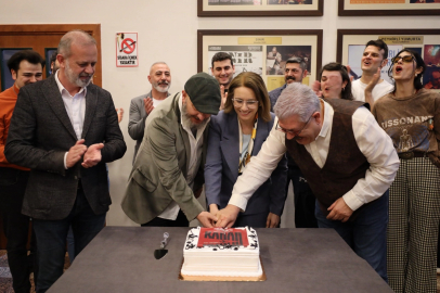 Kocaeli'de tiyatro için anlamlı kutlama