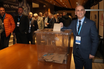 Egeli hububatçılar Öztürk'le yola devam