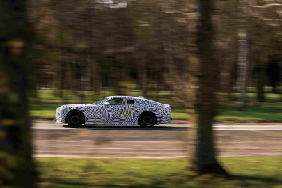 Jaguar, İkonik Mirasını Yeni Nesil Elektrikli GT ile Geleceğe Taşıyor