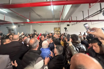 Bursa Büyükşehir binasında gerginlik!