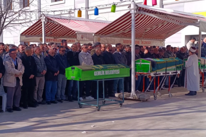 Bursa'da bıçaklı saldırıda hayatını kaybeden yaşlı kadın toprağa verildi...