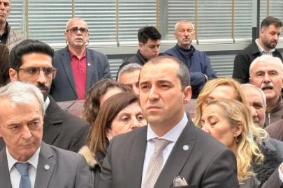 Bursa'da İYİ Parti karıştı! İlçe başkanları toplu istifa etti...