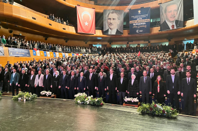 AK Parti Bursa teşkilatı mahalle başkanlarıyla buluştu!