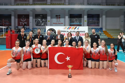 Nilüfer Uluslararası Spor Şenlikleri ‘kardeş Kentler Turnuvası’ ile Sona Erdi