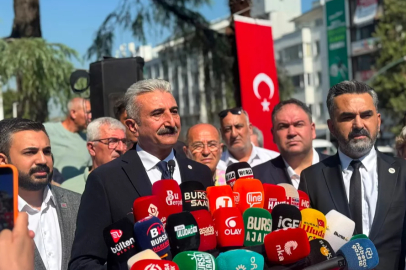 Bursa'da Dengeler Değişti! 6 Belediye Başkanı CHP'den Ayrılıp YENİ Parti'ye Katıldı
