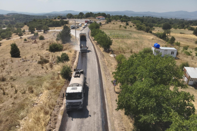 Büyükşehir Harmancık’ta da yolları yeniliyor