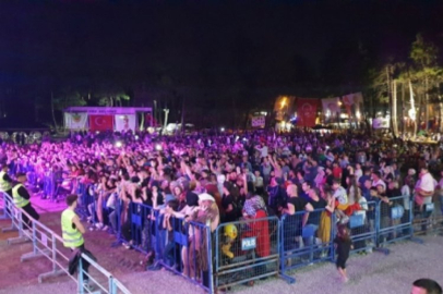 Orhaneli Karagöz Festivali’nde büyük final! Şenliklerin yıldızları belli oldu