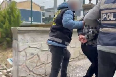 Bursa'da fuhuş operasyonu! 21 kadın kurtarıldı, 12 şüpheli gözaltında...