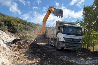 Orhaneli’de Yollar Yenileniyor: Ulaşım İçin Seferberlik Başlatıldı