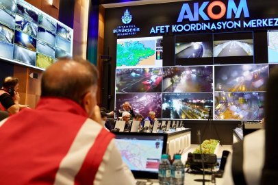 İstanbul’da son yılların en şiddetli yağışlarından biri yaşandı.. Sağanak kabusu: 2 can kaybı