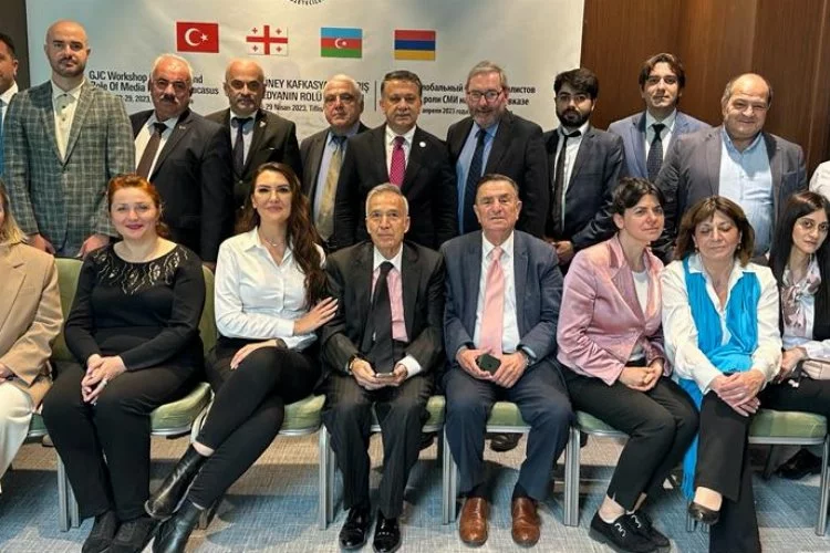 Azerbaycanlı ve Ermeni Gazeteciler “Barış Dili”nde anlaştı