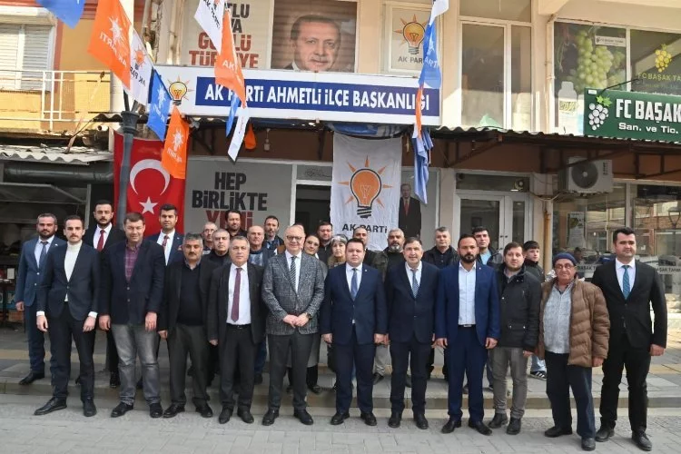 Başkan Ergün ve Başkan Alhan, AK Parti İlçe Teşkilatını ziyaret etti