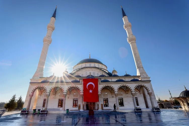 Konya'da Kurtuluş Bilal-i Habeşi Camii ibadete açıldı